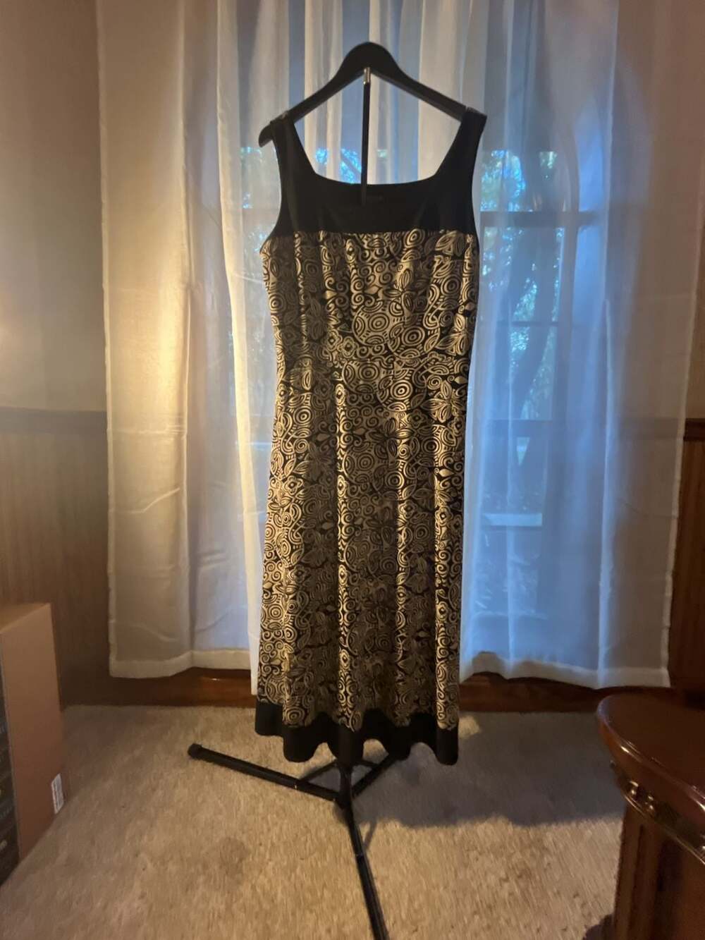 Perceptions Sleeveless Black and Gold Swirl Pattern Maxi Dress